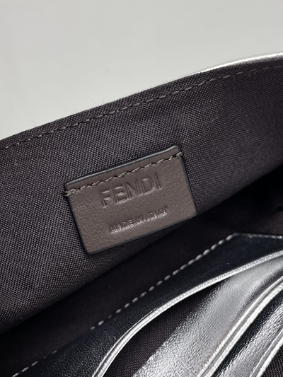 フェンディバッグ全体デザイン